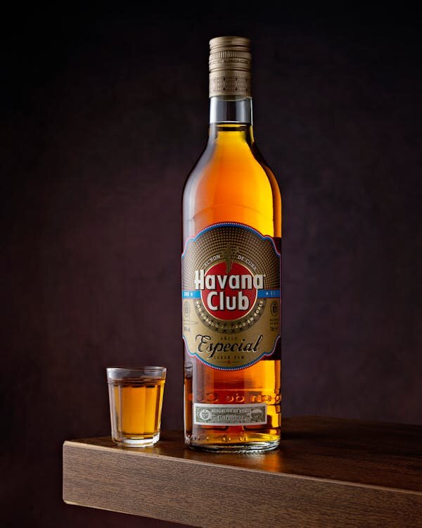 Havana Club RUM Especial fles voor de persoonlijke twist van de mojito